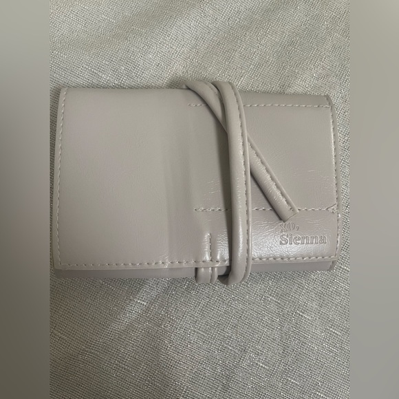 Beige Travel Tech Organizer - Picture 2 of 11